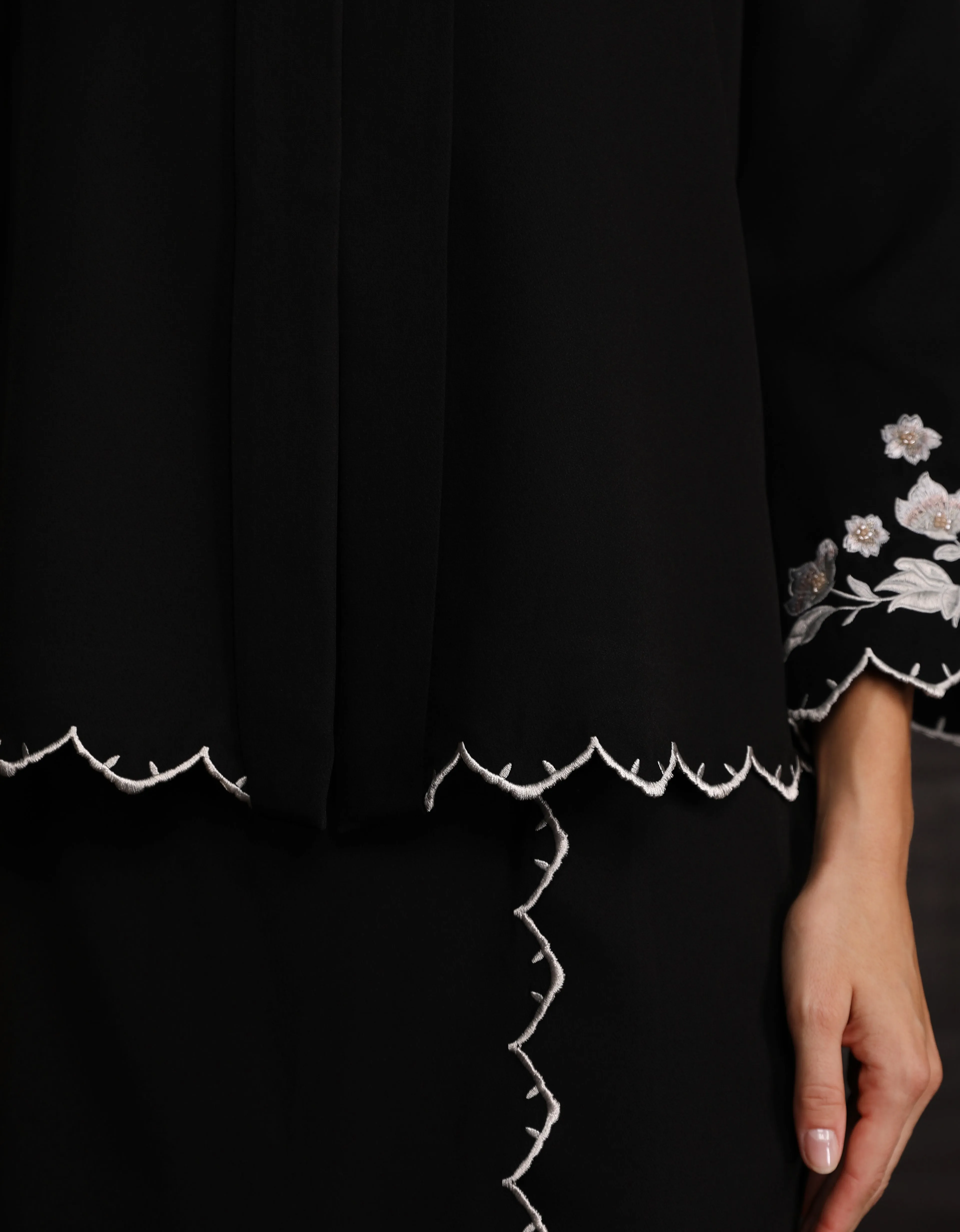 BAJU KEBAYA JOSELLE (BLACK)