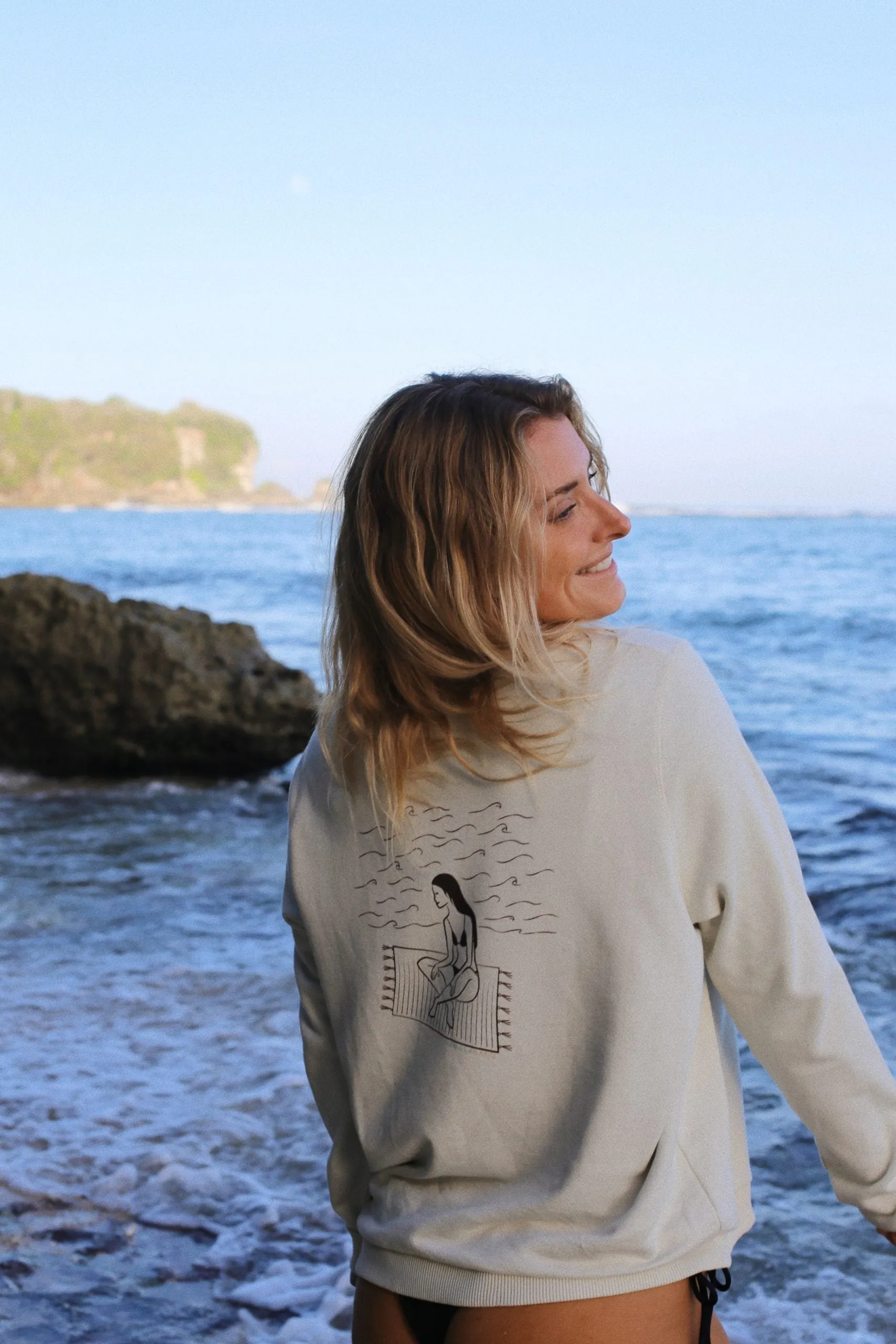 Feel Good Sweater Embroided Mindful Ecru