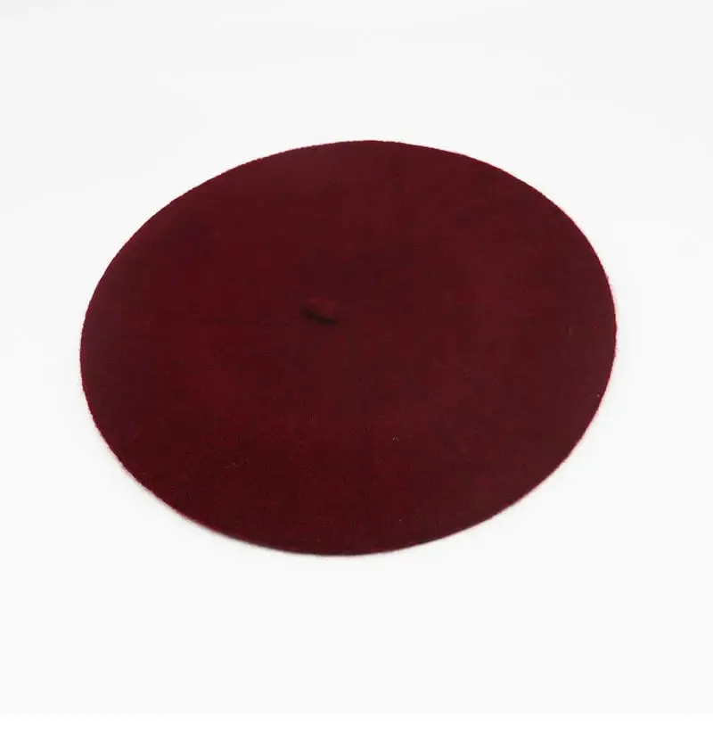 Warm Wool Beret – Soft Solid Winter Hat