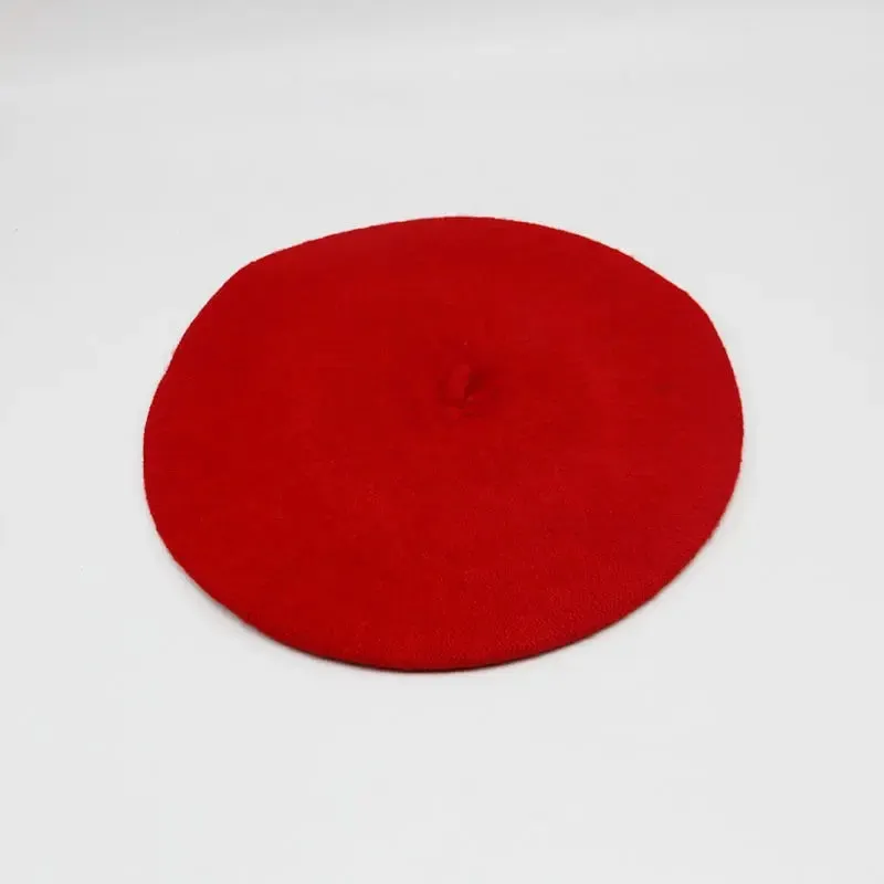 Warm Wool Beret – Soft Solid Winter Hat