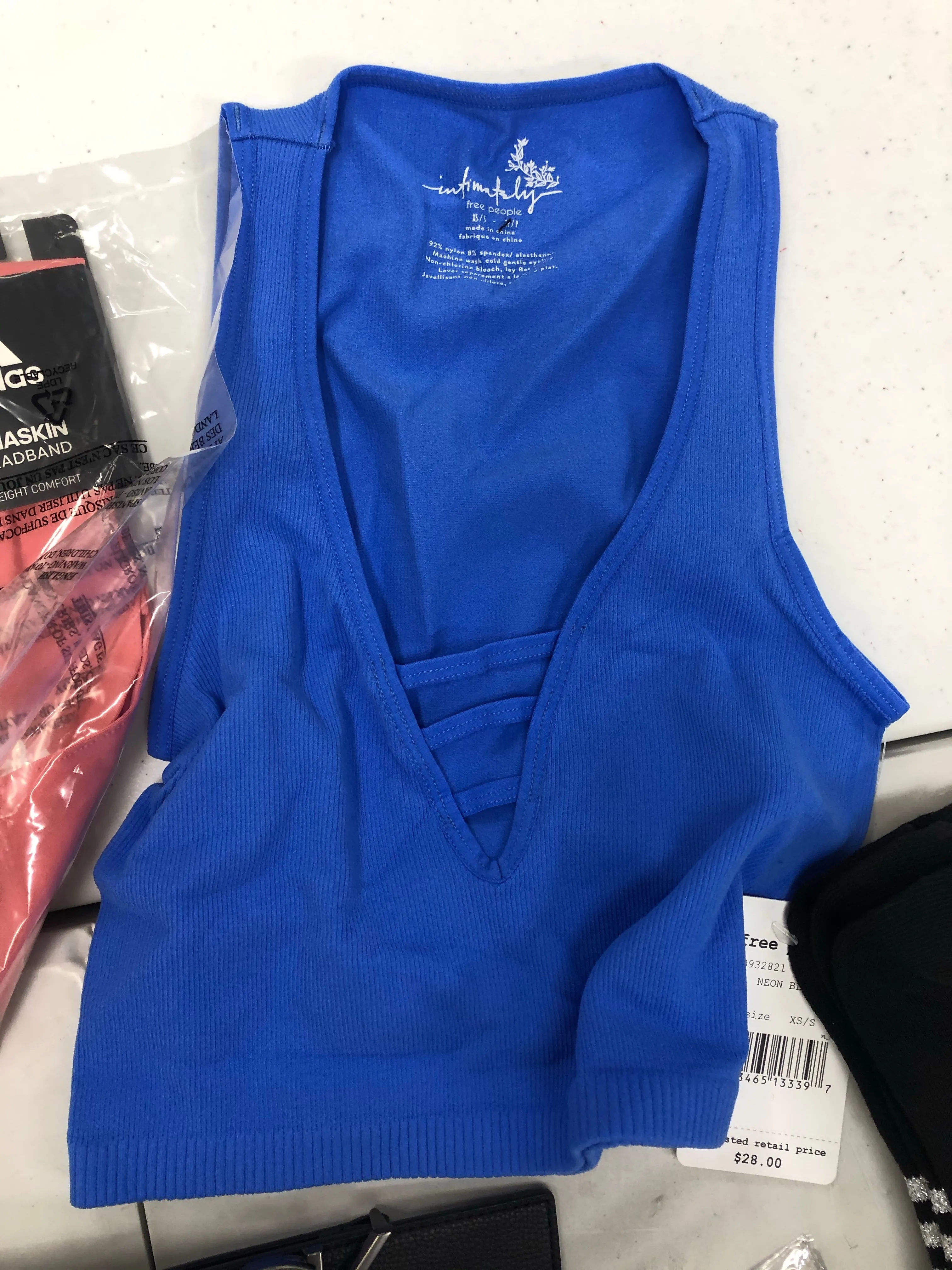 Women's Accessories Wholesale Lot, CALVIN KLEIN, GIANI BERNIN, ADIDAS, FREE PEOPLE, AMERICAN APPAREL, INC and more, 37 items, Shelf Pulls, MSRP $734